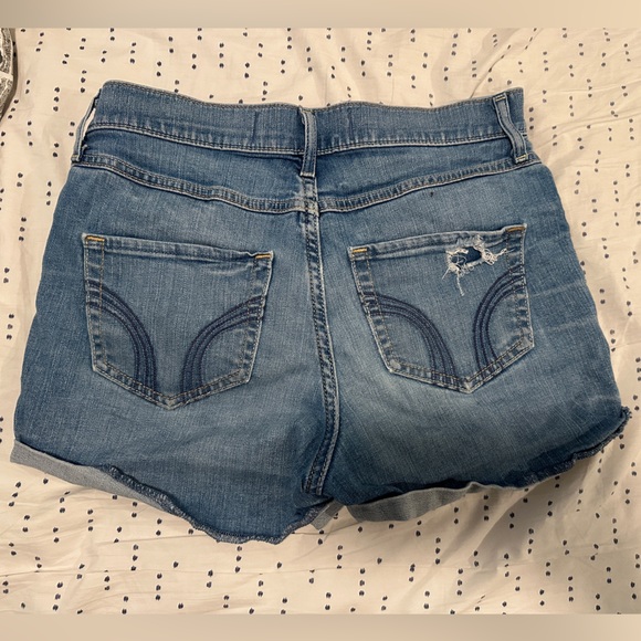 Hollister Women's Light Blue Jean Shorts - Picture 2 of 4